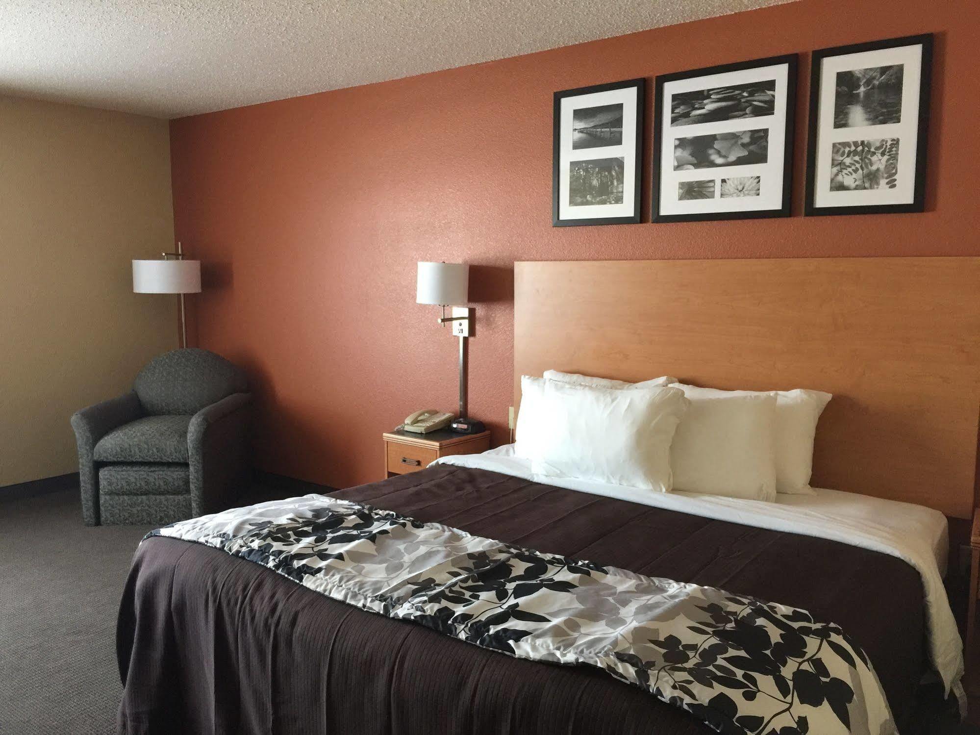 Comfort Inn & Suites Sheboygan I-43 Exterior foto